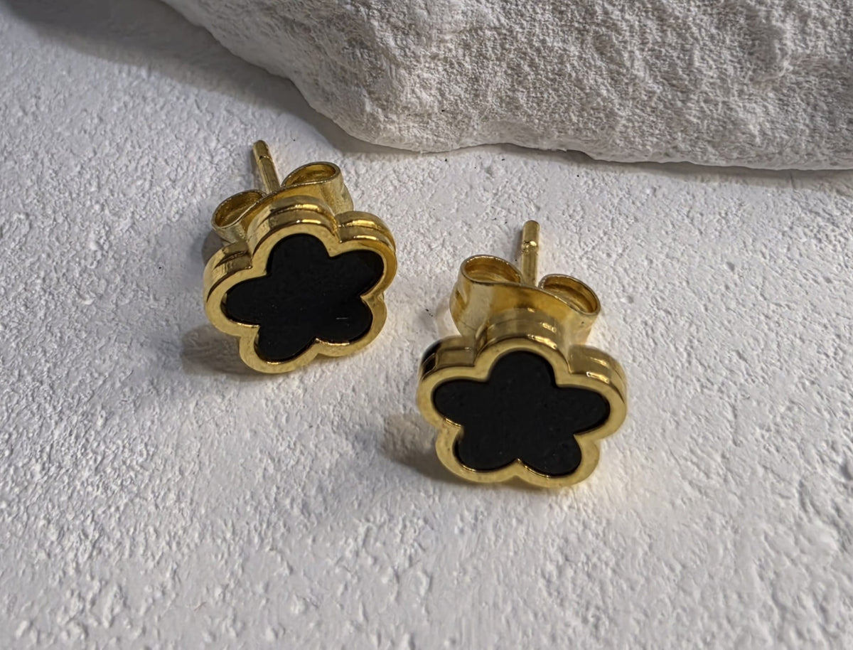 Gold Ohrring Stecker Blume Emaille Schwarz Edelstahl