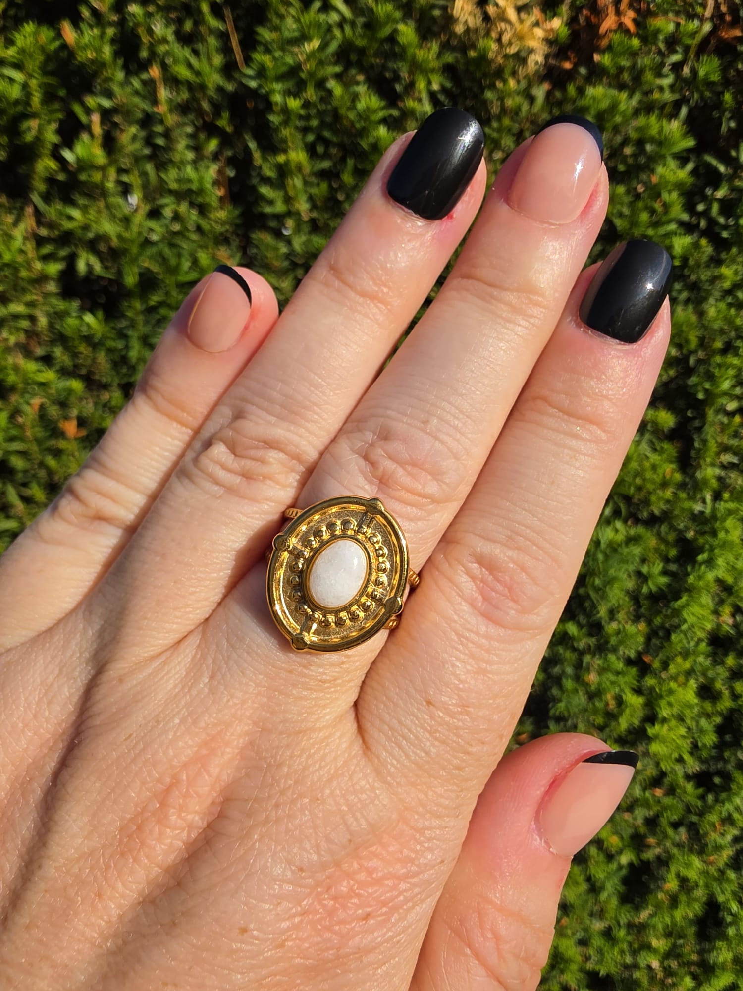 Edelstahl Ring Gold Siegelring Oval Weißer Opal Antik