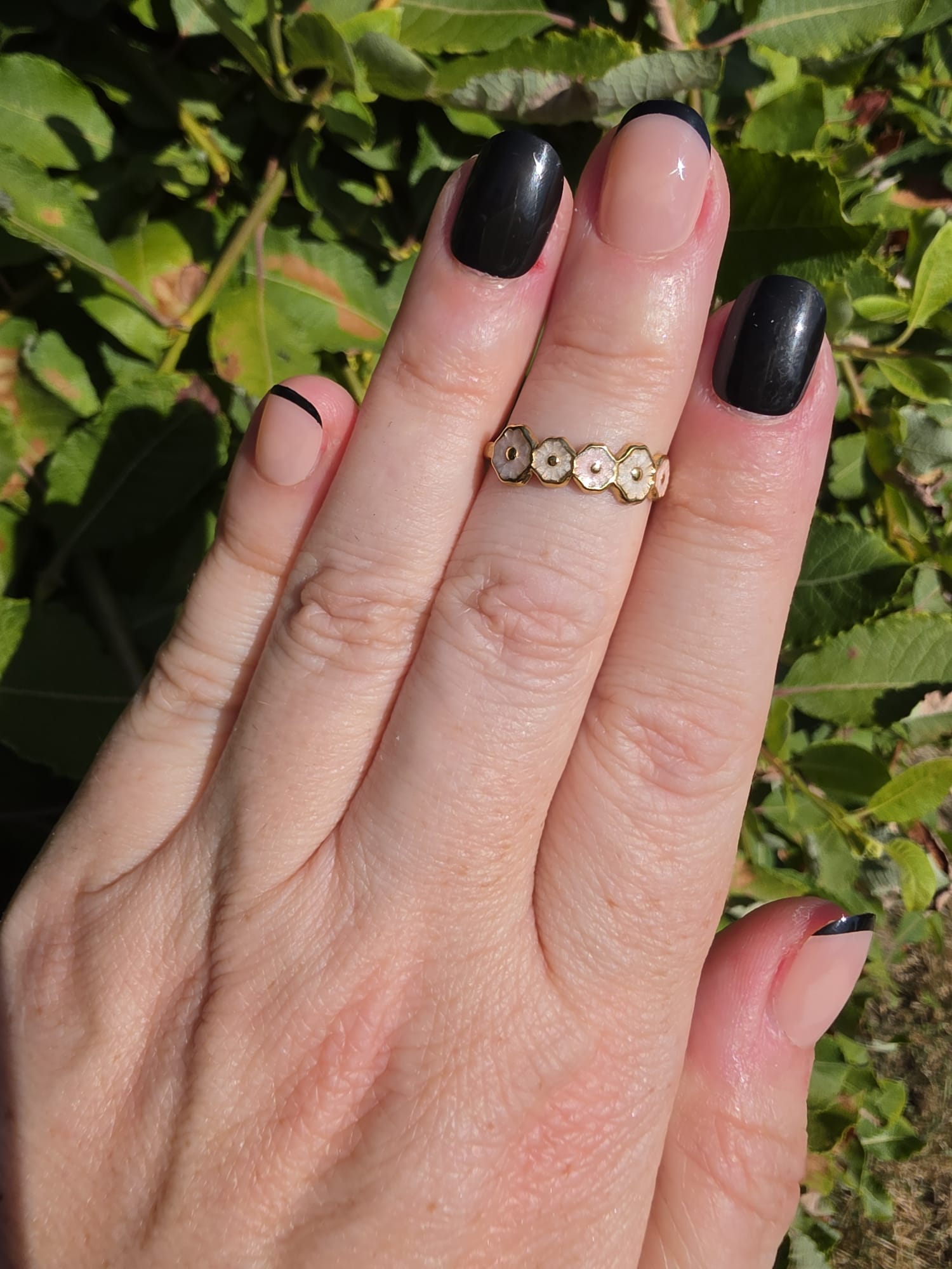 Edelstahl Ring Gold Blumen-Reihe Grau